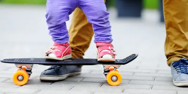 lekken dump Intiem Small Boy on a Skateboard – level 3 - News in Levels