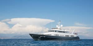 Yacht sinks near Italy