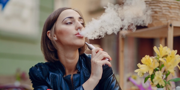 Australia to ban recreational vaping in crackdown on e-cigarettes, World  News