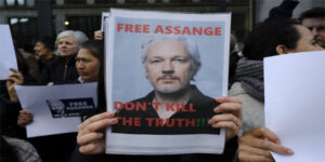 Julian Assange does not want to go to the US