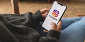 Why some people do not post on social media