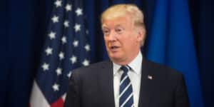 Trump changes the name of Lake Ontario to Lake America